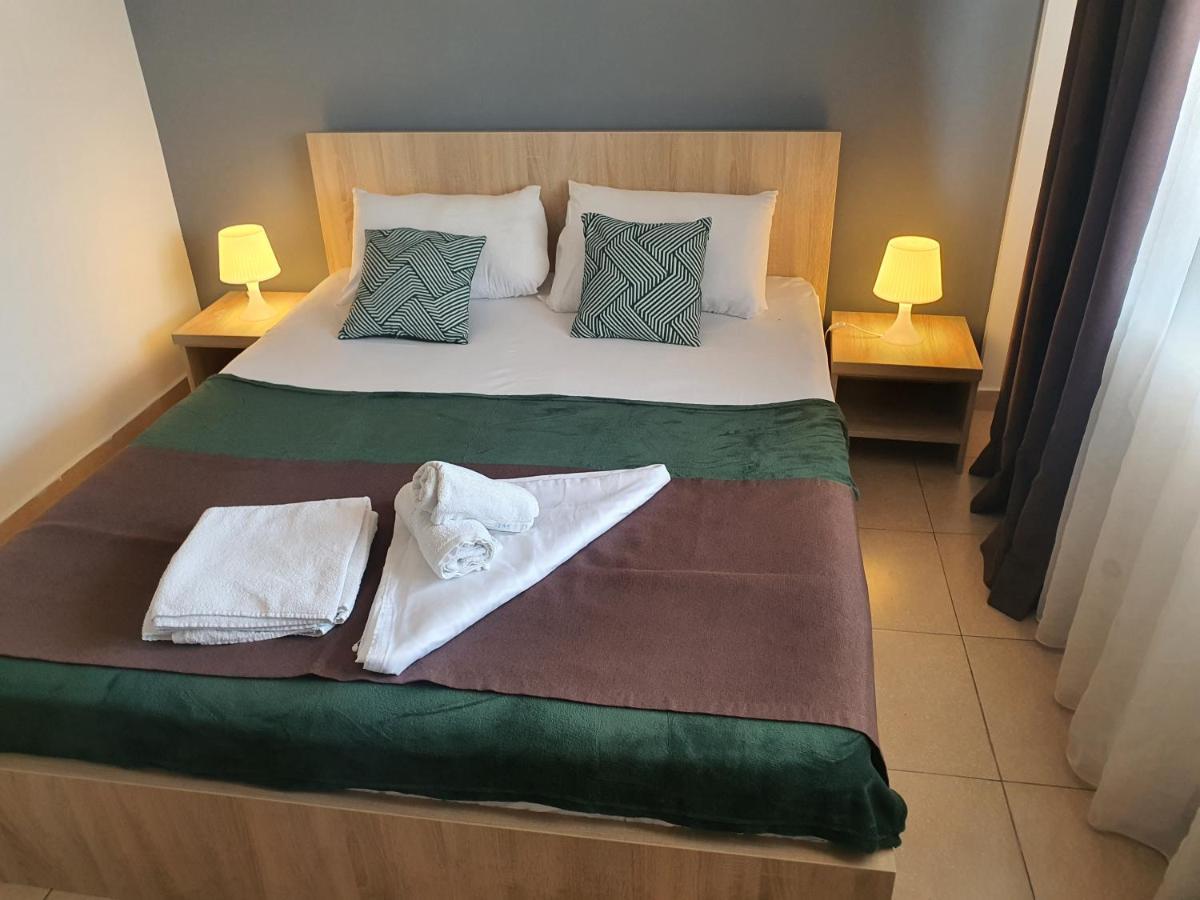 Villa Accommodation Bucureşti Eksteriør bilde