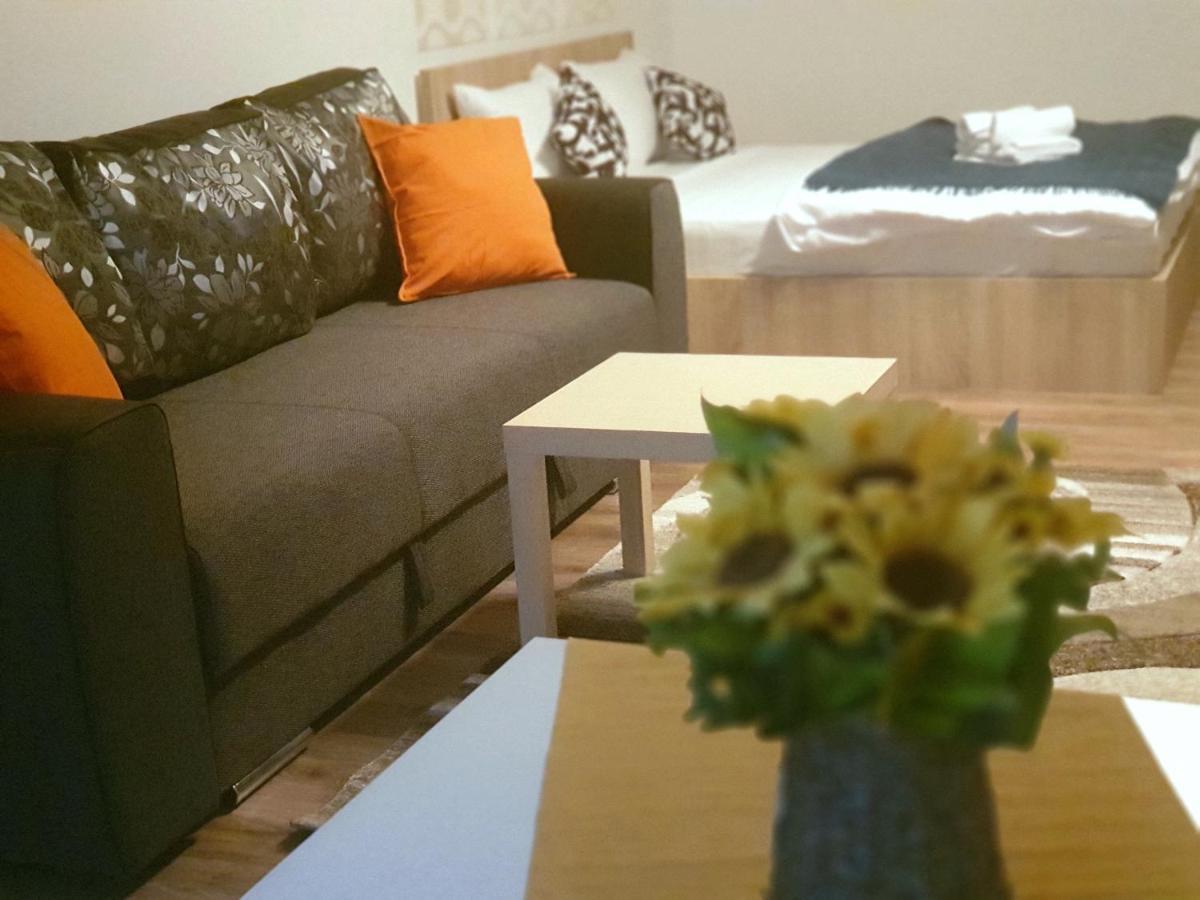 Villa Accommodation Bucureşti Eksteriør bilde