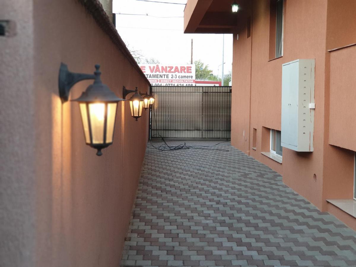 Villa Accommodation Bucureşti Eksteriør bilde